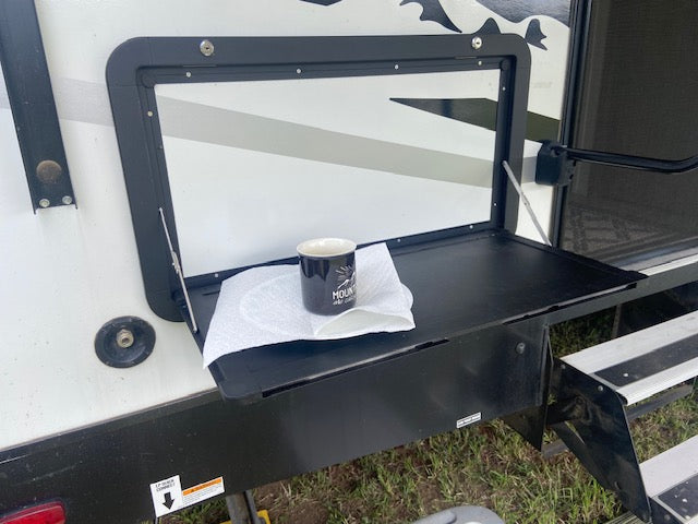 aluminum Fold down table ( medium )