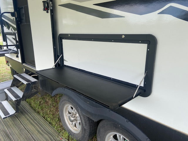 aluminum Fold down table ( large )